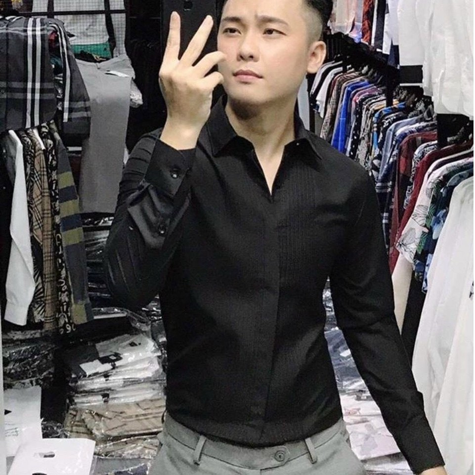 [ĐẸP NHƯ HÌNH]Áo sơ mi nam ĐEN hot chất lụa loaị 1 cao cấp HỢP THỜI TRANG_fashionneww