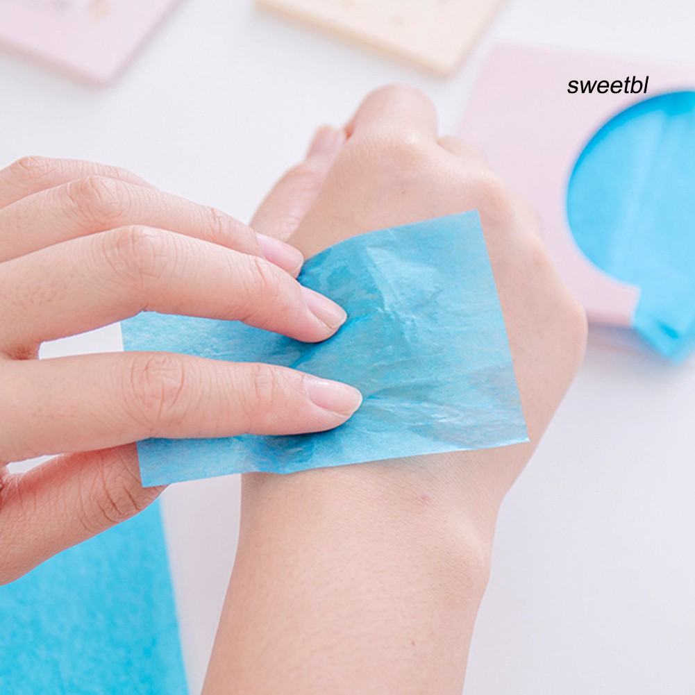 [Hàng mới về] Bộ 50 tờ giấy thấm dầu giúp kiểm soát dầu cố định lớp trang điểm làm sạch gương mặt | BigBuy360 - bigbuy360.vn