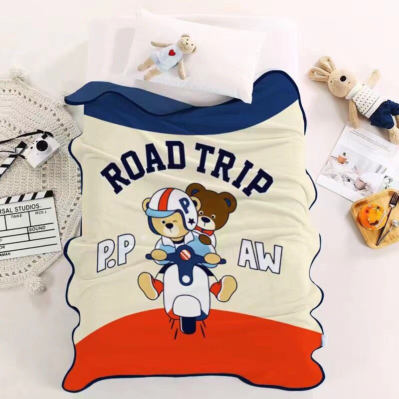 Chăn Cho bé đi học, chăn tuyết sữa nỉ nhung mềm mịn, an toàn cho bé. Phù hợp 4 mùa size 1mx1m4