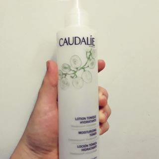 nước hoa hồng Caudalie