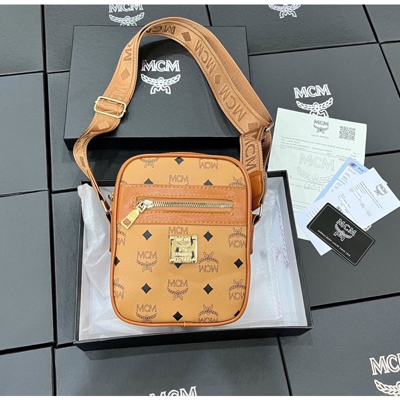 Túi đeo chéo Mờ Xê