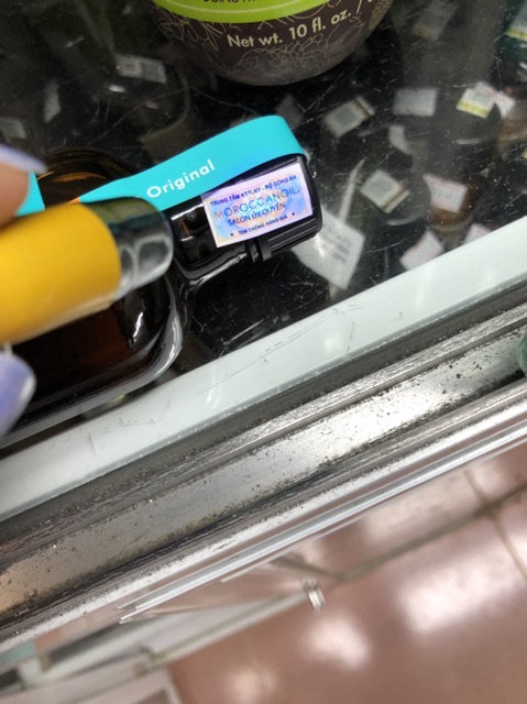 Tinh dầu dưỡng moroccanoil 100ml (lô mới sx 2/2021) tặng xả khô 20ml | BigBuy360 - bigbuy360.vn