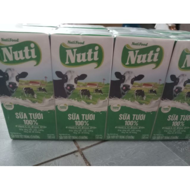 Sữa tươi Nutifood hộp 180ml