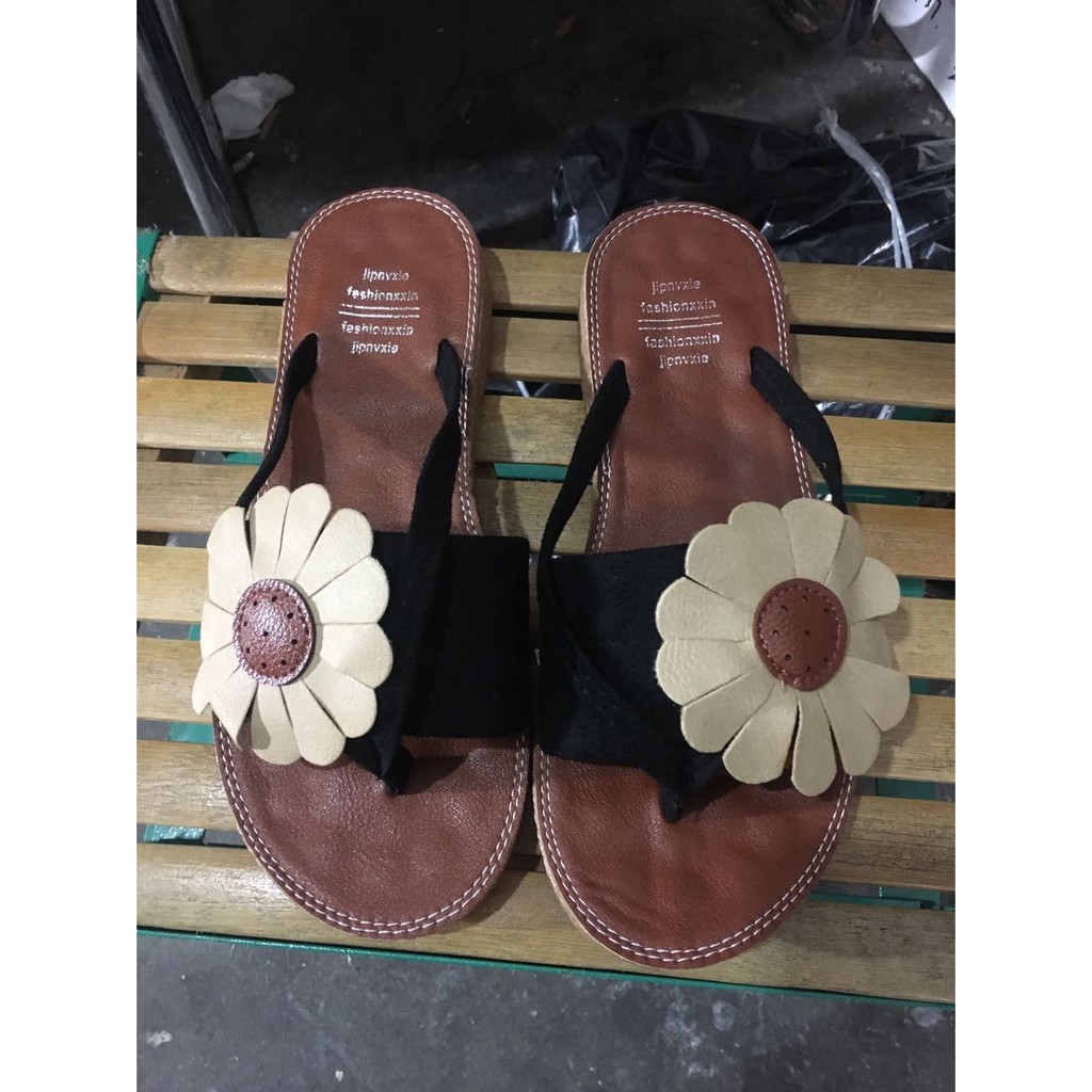 Tông Cúc Hoa Mi Siêu Dễ Thương Với 2 Màu Đen, Xanh Size Từ 35 Đến 40 SHOP HAMI D06