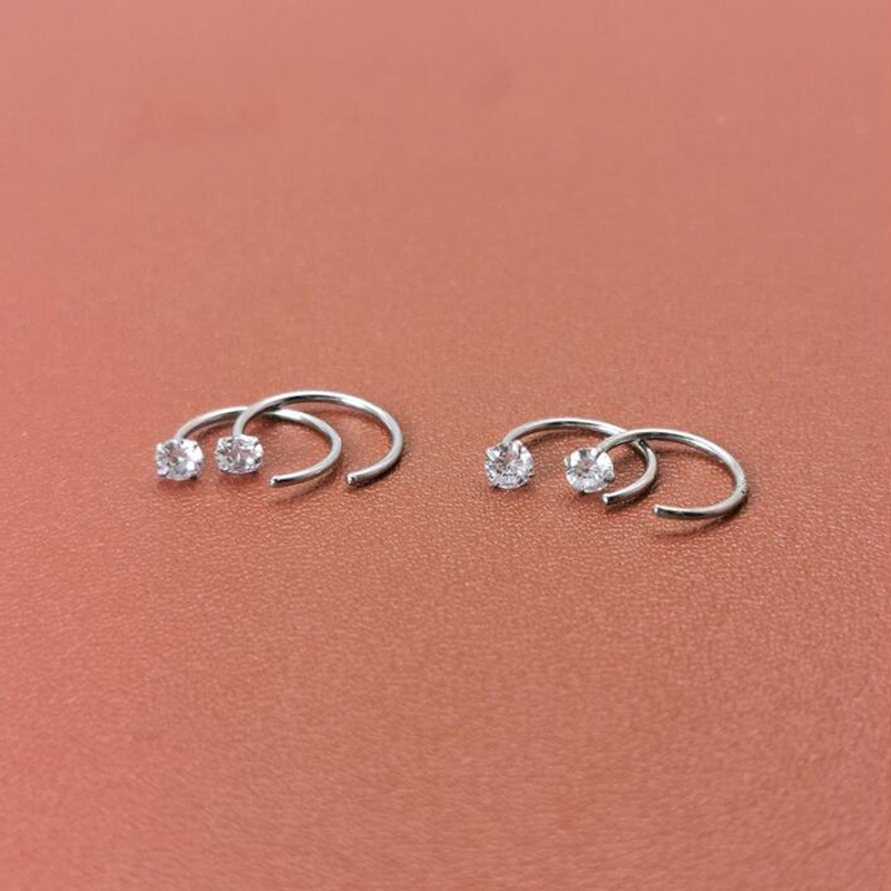 1 Đôi Bông Tai Mạ Bạc 925 Dạng Vòng Đính Đá Zircon Chống Dị Ứng 6 / 8 / 10mm Đơn Giản Dành Cho Nữ