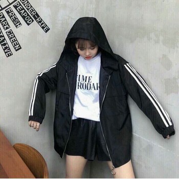 ÁO KHOÁC JACKET ĐEN 3 SỌC