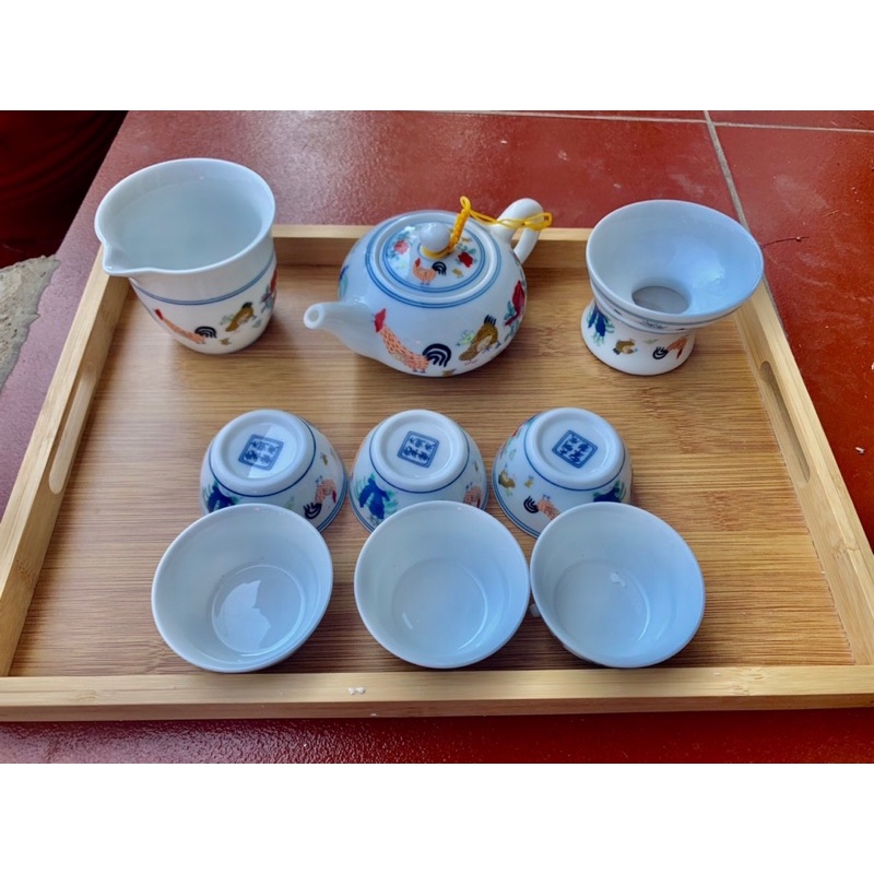 Bộ chén trà vẽ tay cảnh đức