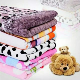 Mền tuyết nhung cao cấp khổ 1m8 x 2m1
