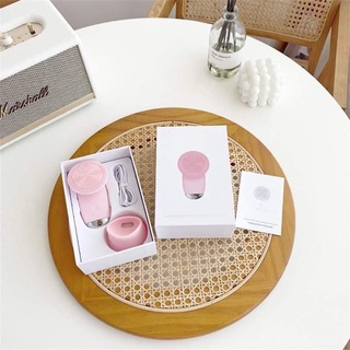 Máy rửa mặt bán tại Walmart Mỹ