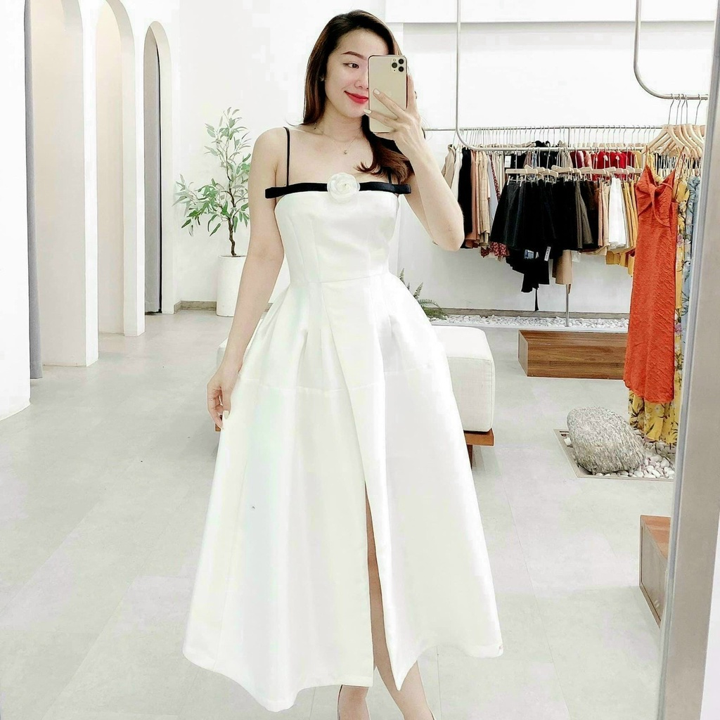 Đầm trắng dáng xoè hai dây gắn hoa dự tiệc đi chơi dạo phố xinh xắn - hàng HOT Quảng Châu