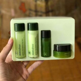 Set mini trà xanh innisfree
