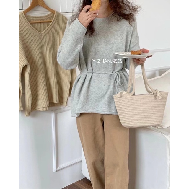 Áo len trơn mịn cổ tròn kèm dây đai buộc nơ - nhiều màu