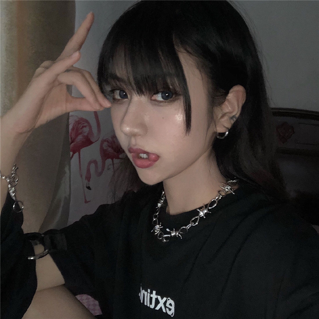 Vòng cổ / vòng tay 225053 thiết kế gai phong cách Harajuku đen tối