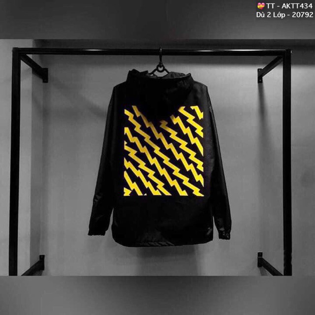 🌵 𝐓𝐡𝐞𝐔𝐥𝐳𝐳𝐚𝐧𝐠 🌵 CM Áo Khoác Dù Tia Séc Siêu Ngầu (Hottrend) (Kèm Video, Hình Thật) | BigBuy360 - bigbuy360.vn