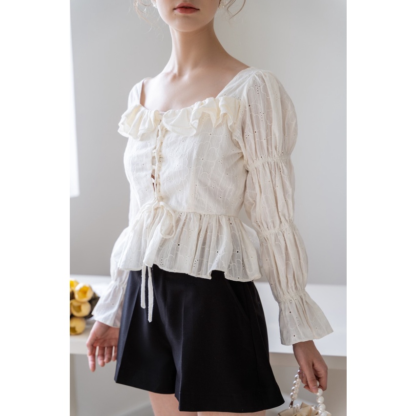 Dorie shirt + Black short