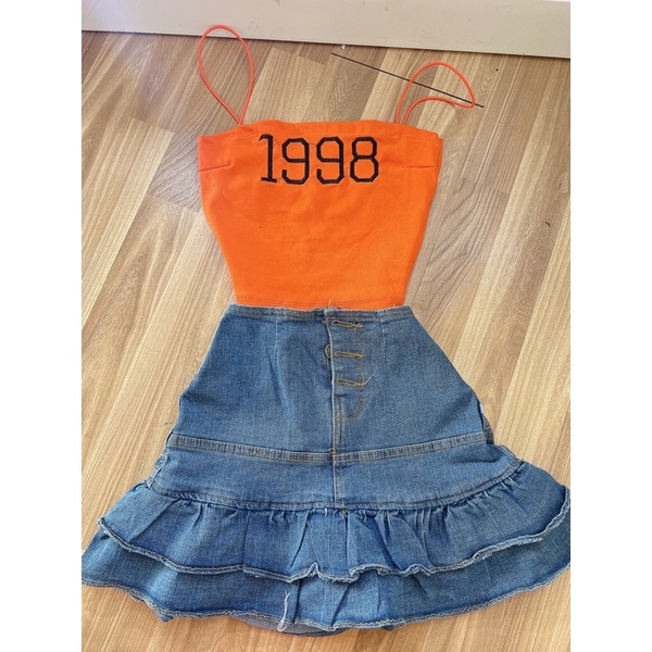Set áo 2 dây 1998 và chân váy jean tầng siêu hot alohashop91