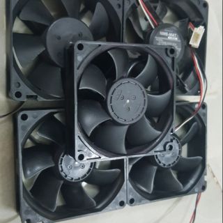 Quạt tản nhiệt dc 24v 8×8 hàng tháo máy nhật 99%.