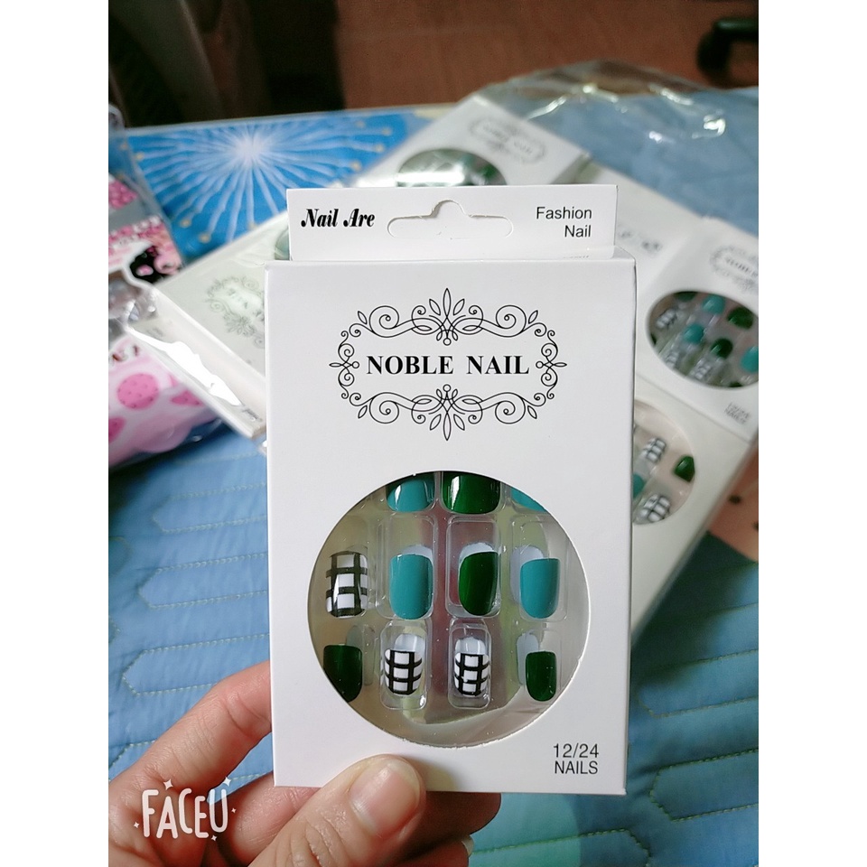 Bộ 12 móng tay giả ❤️siêu rẻ❤️ hình con bò sữa,có sẵn keo.cho người lớn trẻ em