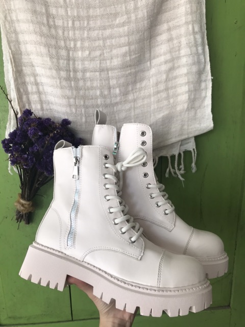 Trả hàng giày dép các loại | BigBuy360 - bigbuy360.vn