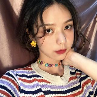 Vòng cổ hình hoa nhiều màu xinh xắn cho bạn gái