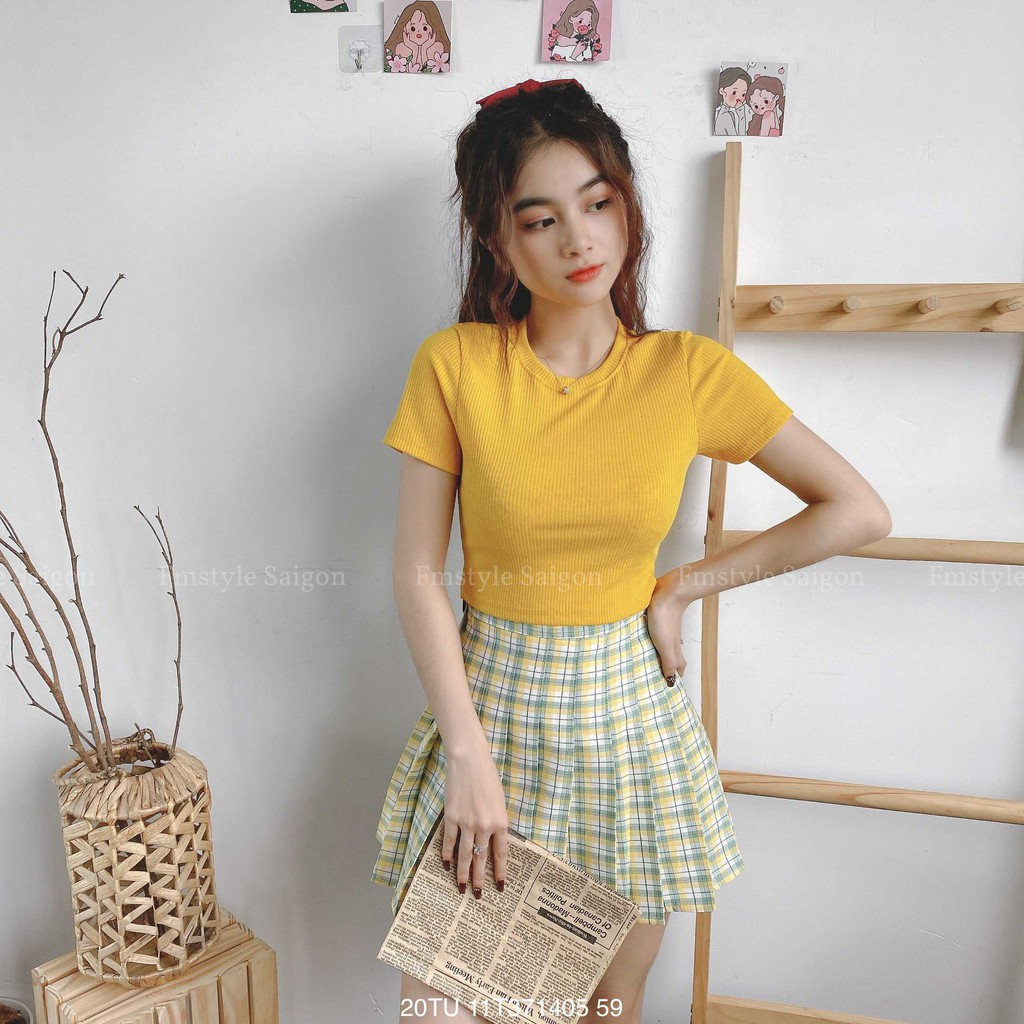 [Mã FAGREEN55 giảm 10% tối đa 30K đơn 99K] Áo thun gân tay ngắn trơn croptop Ulzzang nữ Fmstyle Saigon 20TU11T371405