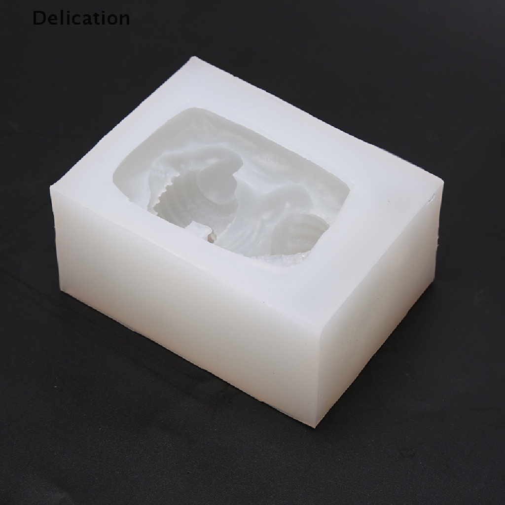 Khuôn làm bánh bằng silicon tạo hình em bé dễ thương tiện dụng cho nhà bếp