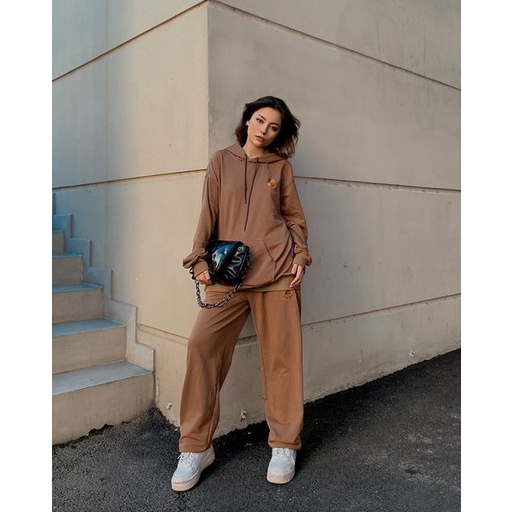 Áo hoodie local brand Clownz Basic trơn, 3 màu, vải nỉ bông, unisex nam nữ, form rộng | BigBuy360 - bigbuy360.vn