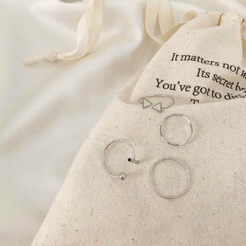 Bộ 4 Nhẫn Đeo Tay Thiết Kế Đơn Giản Phong Cách Hàn Quốc