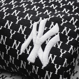 Áo N-Y Front Monogram Sweater xuất