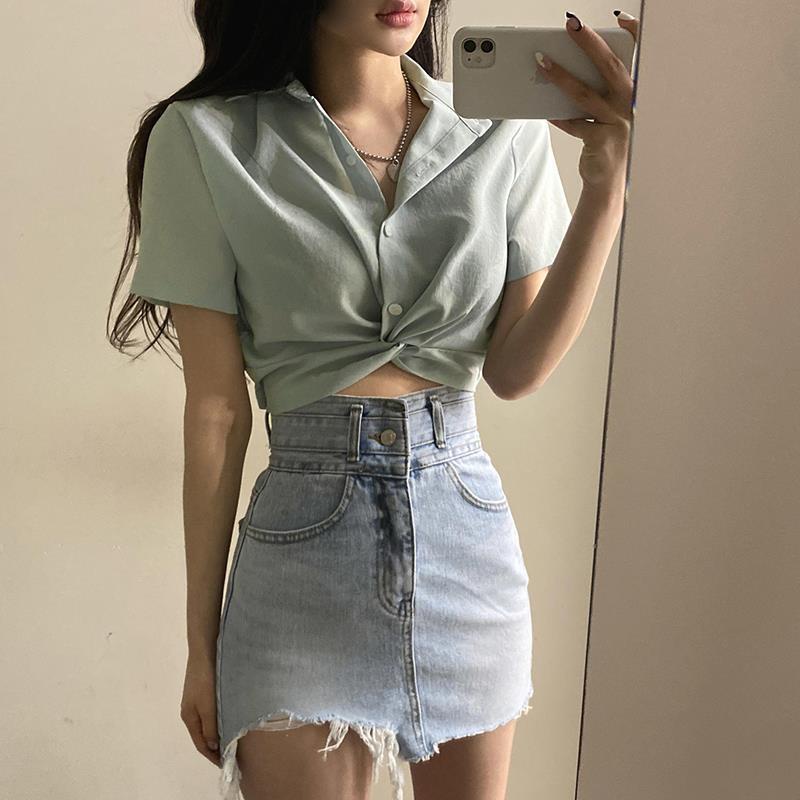 Áo Croptop Tay Ngắn Cổ Chữ V Phối Nút Phong Cách Retro