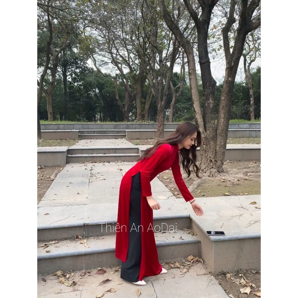 Áo dài nhung đỏ truyền thống màu đỏ đôThiên An