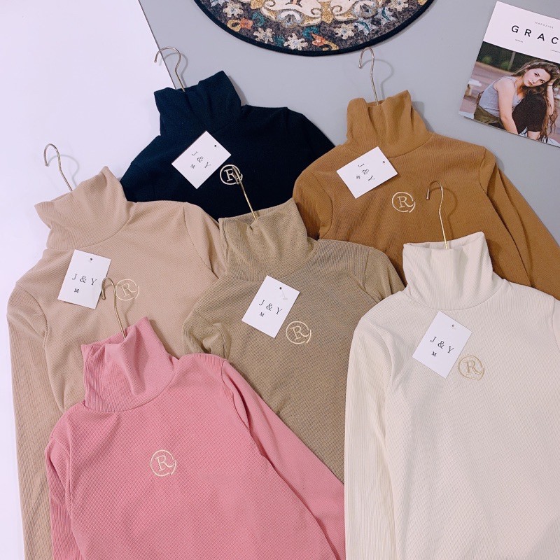 BÁN SỈ ÁO NHUNG TĂM CỔ LỌ THÊU CHỮ R CHO NỮ | BigBuy360 - bigbuy360.vn