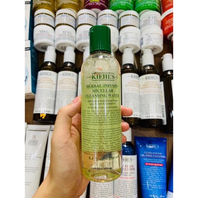 NƯỚC TẨY TRANG KIEHLS HERBAL- INFUSED MICELLAR CLEANSING WATER