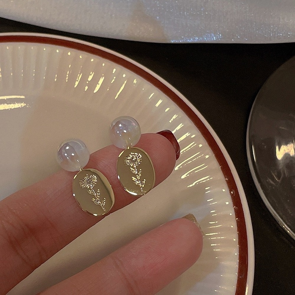 Đôi Khuyên Tai HạT NgọC Trai ThờI Trang Cho Nữ