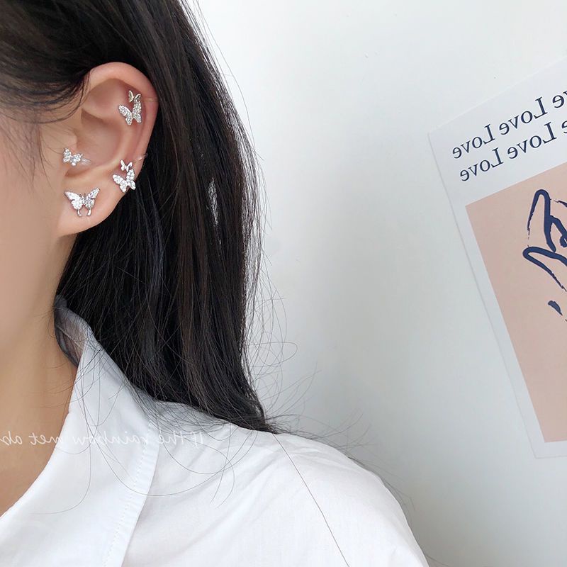 [HOT] BÔNG TAI KHUYÊN TAI HÌNH BƯỚM ĐÍNH ĐÁ CÁ TÍNH DỄ THƯƠNG PHONG CÁCH THỜI TRANG 222BT079