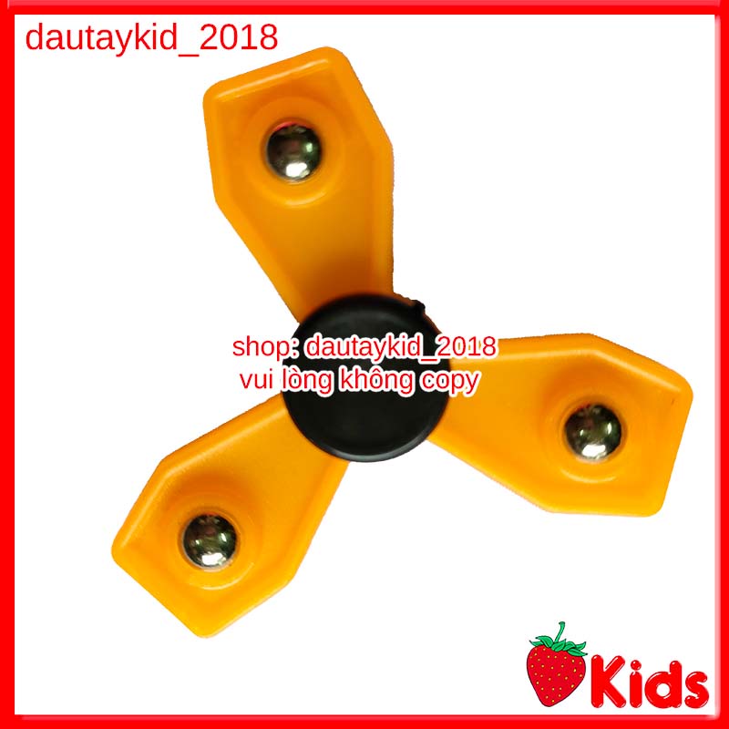 Đồ chơi con quay kun cho bé con quay spinner mini hàng khuyến mãi sữa kun