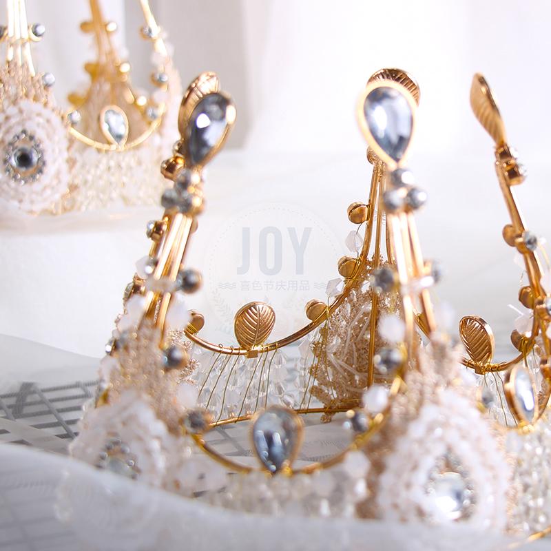 Trang trí vương miện pha lê dk 14cm