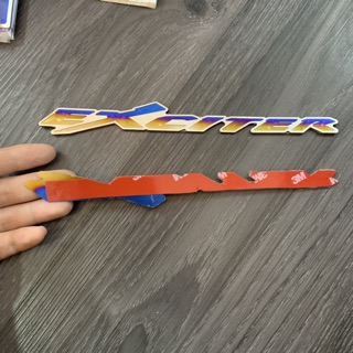 Cặp chữ titan Excinter