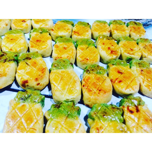 Bánh dứa nhân mix vỏ mix