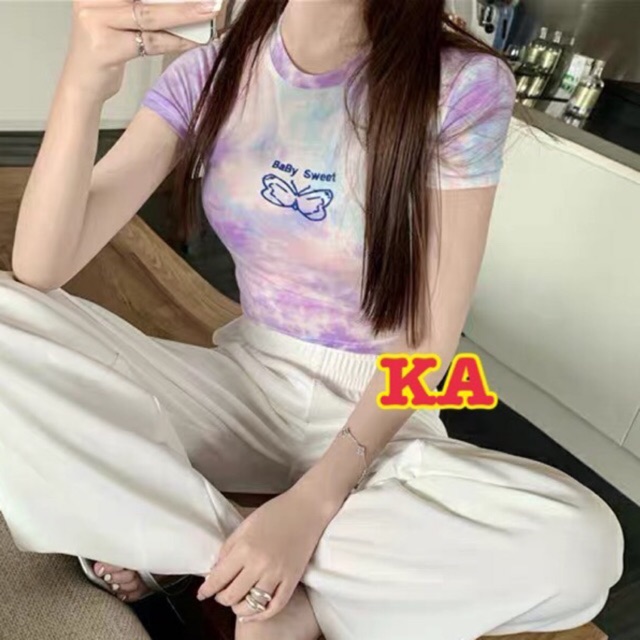Áo croptop body thêu bướm loang màu ngắn tay