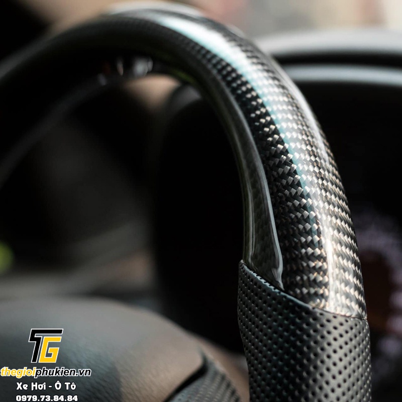 Độ vô lăng Vinfast Lux A2.0 Carbon Fiber
