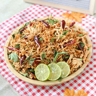 Khô gà lá chanh xé cay đồ ăn vặt Bếp Cô Hồng gói 70g và 150g