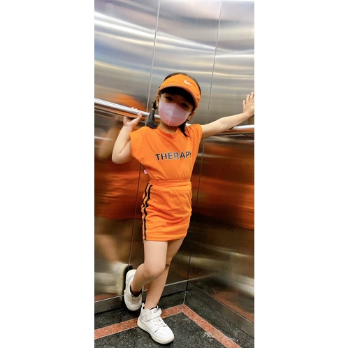 Sét áo phối chân váy thể thao không kèm nón