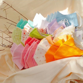 Khẩu-trang-vải-linen-đơn-lẻ-của-khách