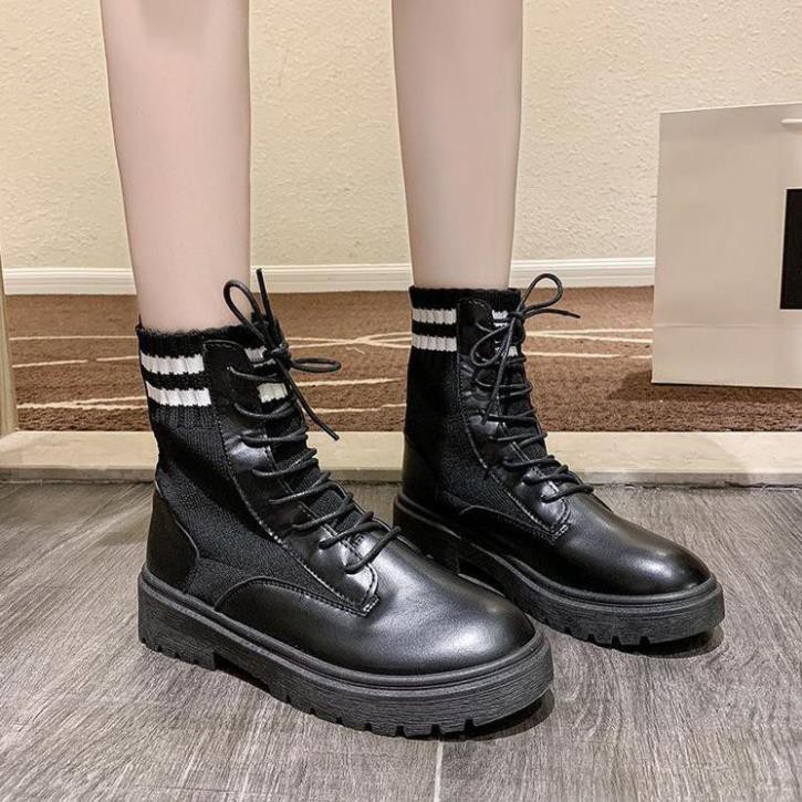 Boots Nữ, Giày Bốt Nữ Dr. Martens Phối Len Cổ Chân Màu Đen Mẫu Mới Mùa Thu Đông AMZO Giày Dép Nữ Thời Trang BH12t