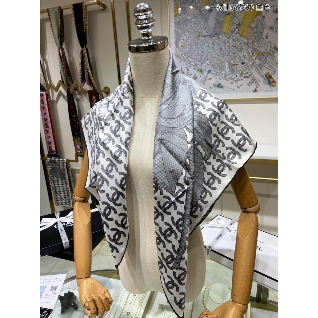 Khăn Choàng Cổ Hình Vuông Bằng Lụa In Họa Tiết Hoa Trà 35 &quot;x35 '' Dành Cho Bạn Nữ