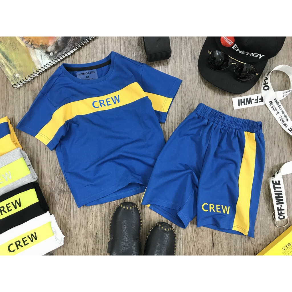 Set thun thể thao in chữ bé trai