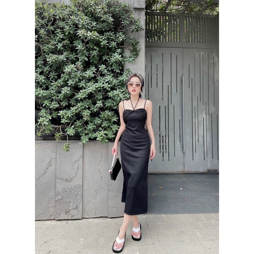 đầm gân body suông kiểu cổ dây yếm hở lưng