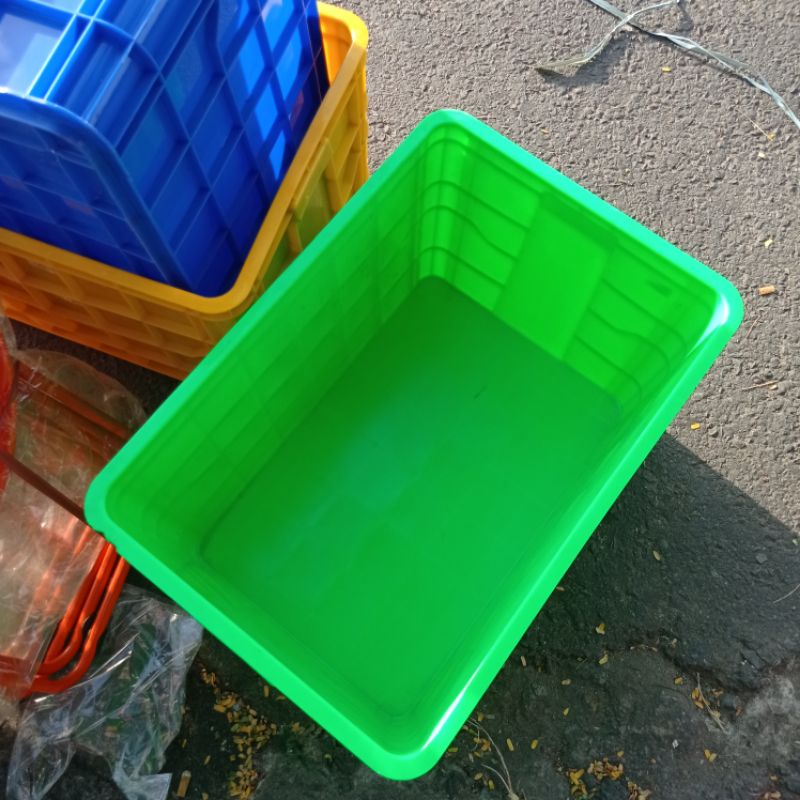 Sóng nhựa bít 3T9