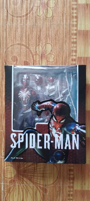 Mô hình Spiderman khớp cử động, sắc nét từng chi tiết